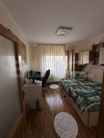 Casă individuală cu 11 camere cu Canalizare în Exterior Nord