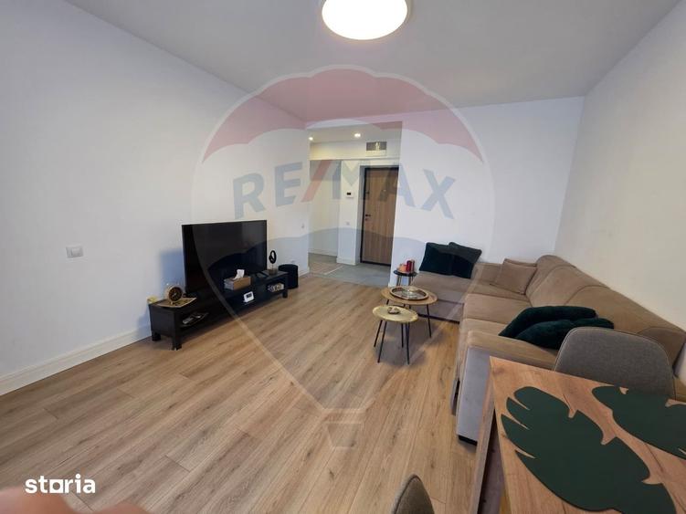 Apartament cu 2 camere, mobilat în Central