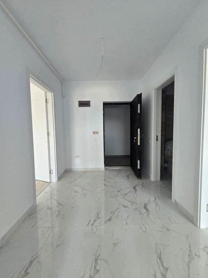 Apartament cu 2 camere decomandat în Dobroești