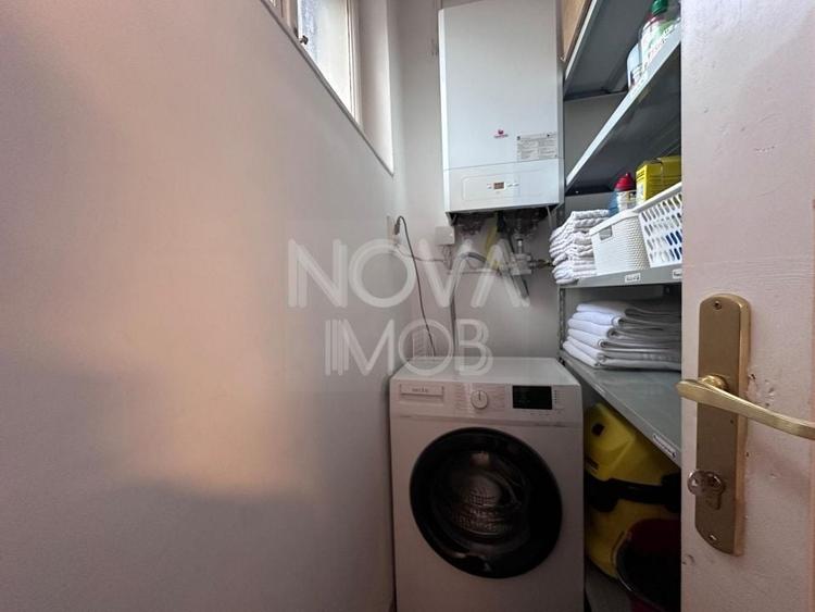 Apartament cu 3 camere semidecomandat, mobilat în Ultracentral