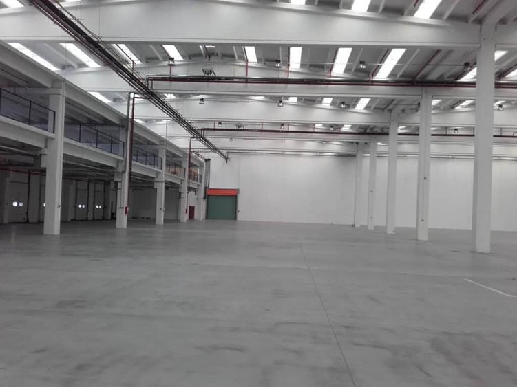 Spațiu industrial, de 4,200 mp, în Est
