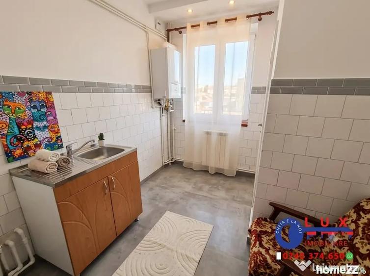 Apartament cu 2 camere decomandat în Ultracentral