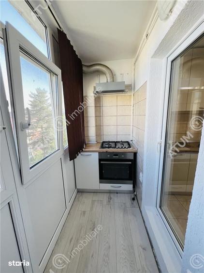 Apartament cu 2 camere decomandat în Ștrand
