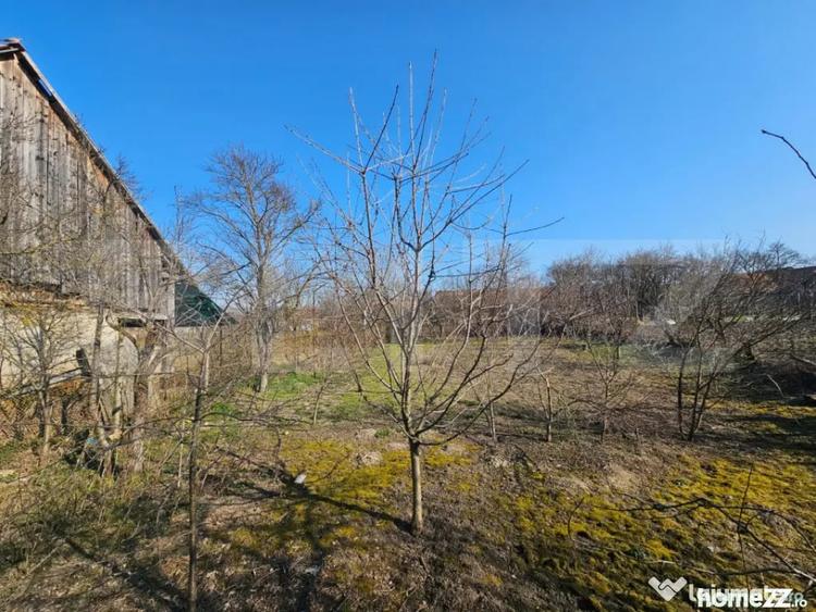 Casă cu 4 camere cu Teren 1000 Mp în Sâncel