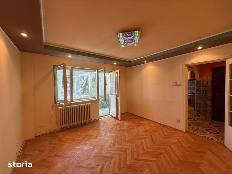 Apartament cu 2 camere în Piața Centrală