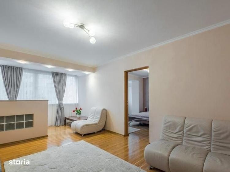 Apartament cu 3 camere în Ultracentral