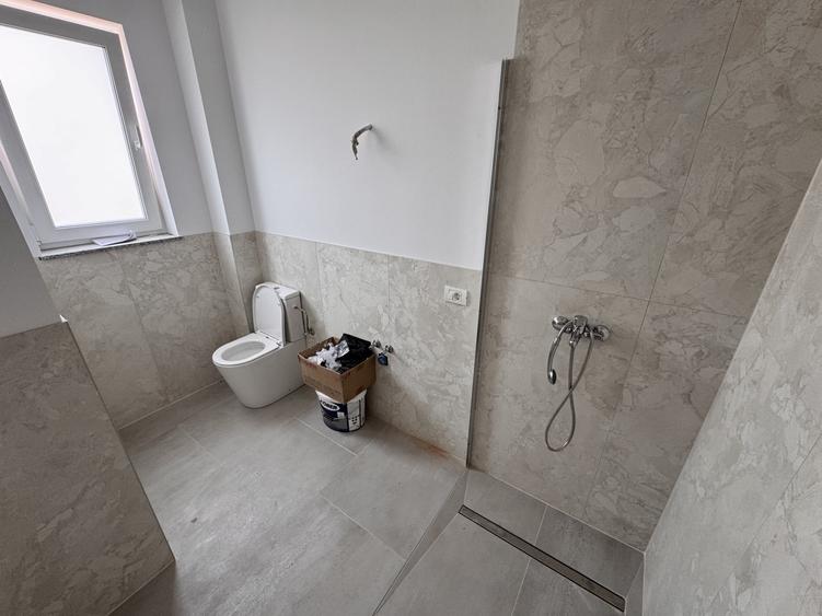 Duplex cu 3 camere cu Canalizare în Moșnița Nouă