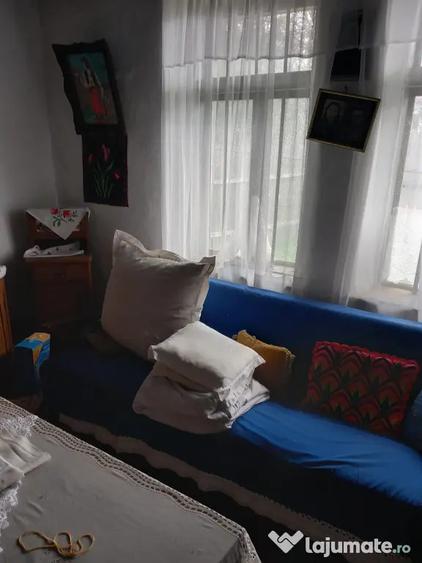 Casă cu 3 camere în Boghești