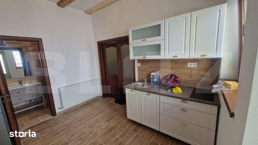 Casă cu 2 camere cu Teren 100 Mp în Schei