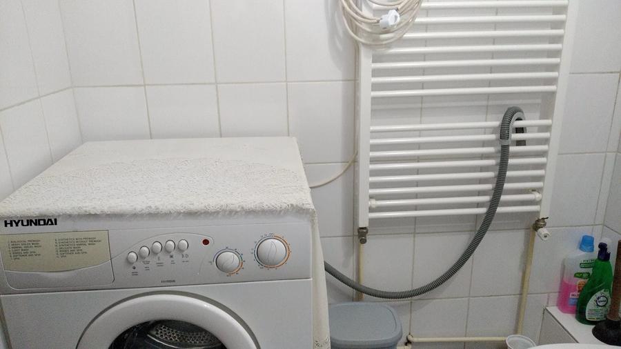 Apartament cu 2 camere decomandat în Drumul Carului
