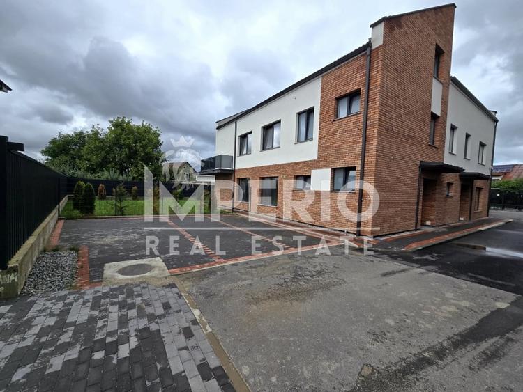 Duplex cu 5 camere cu Canalizare în Someșeni
