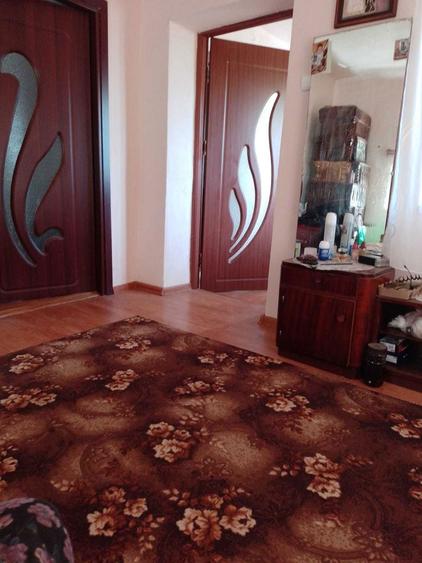 Casă cu 4 camere în Cerăt