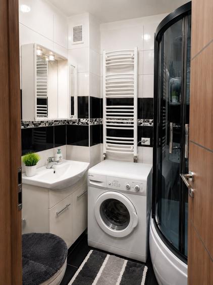Apartament cu 2 camere nedecomandat în Central