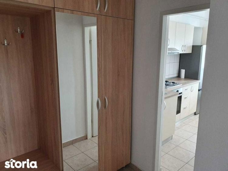 Garsonieră decomandată în Nicolina