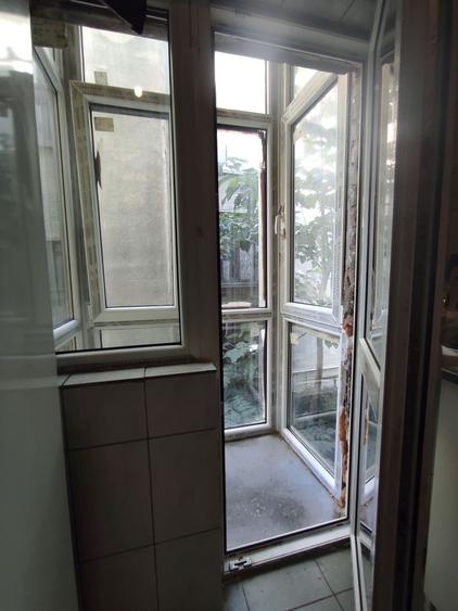 Apartament cu 4 camere decomandat în Calea Călărașilor