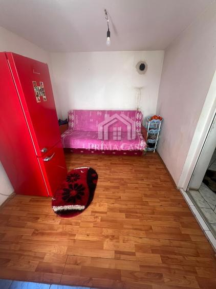 Casă cu 3 camere cu Teren 820 Mp în Mihăilești