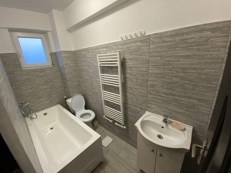 Garsonieră decomandată în Vișan