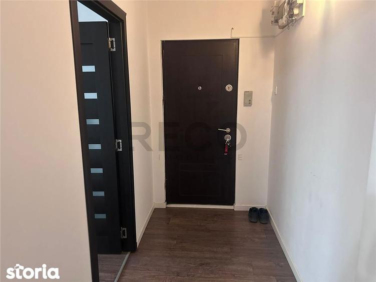 Apartament cu 3 camere, mobilat în Rogerius