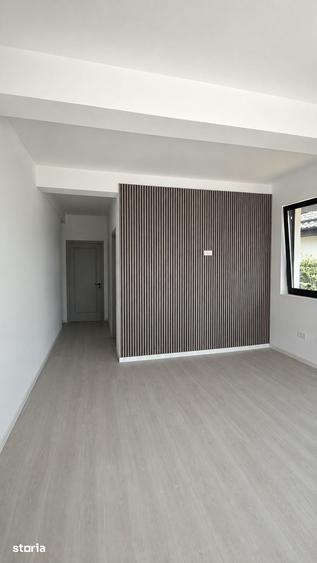 Casă cu 4 camere cu Teren 330 Mp în Crevedia
