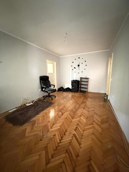 Apartament cu 2 camere semidecomandat în Ultracentral