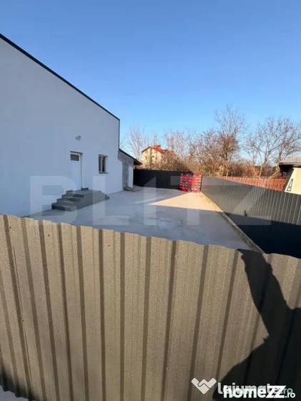Spațiu comercial, de 245 mp, în Raciu