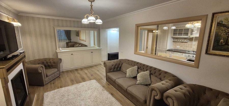 Apartament cu 3 camere în Central