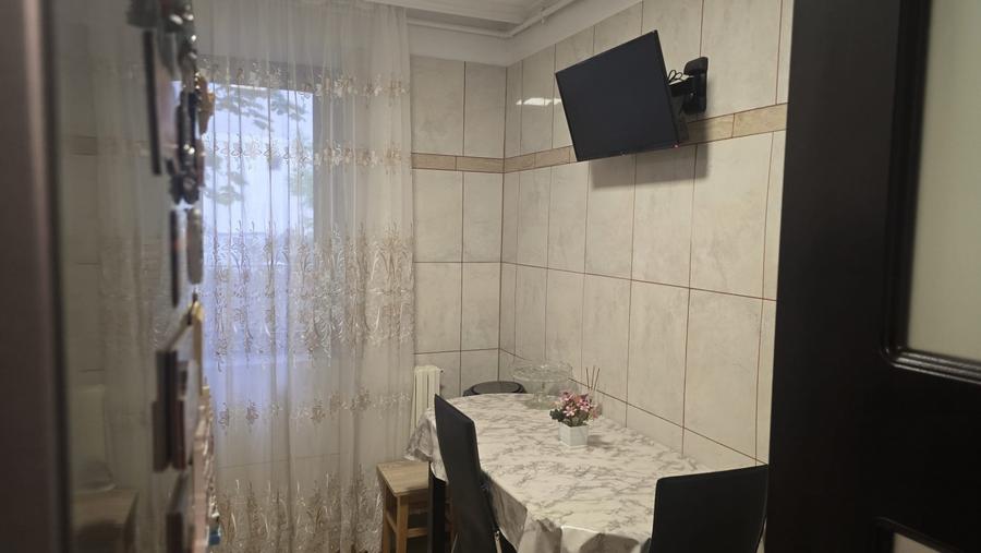 Apartament 3 camere de închiriat | Tomis 2 - 6