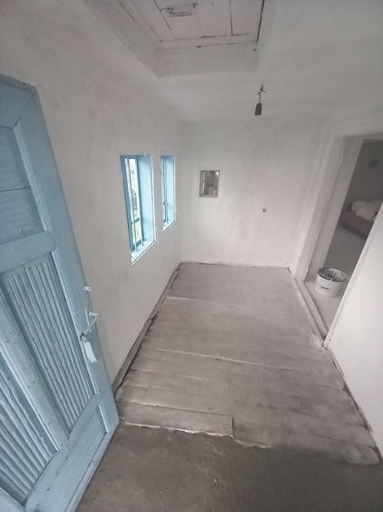 Casa la tara Cateasca Arges - 1