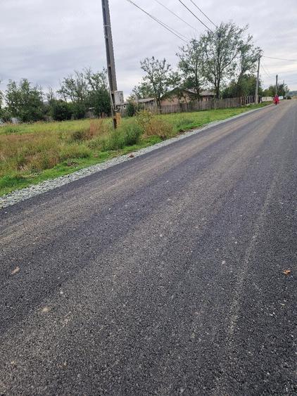 Teren de 1378 mp, în Ion Roată