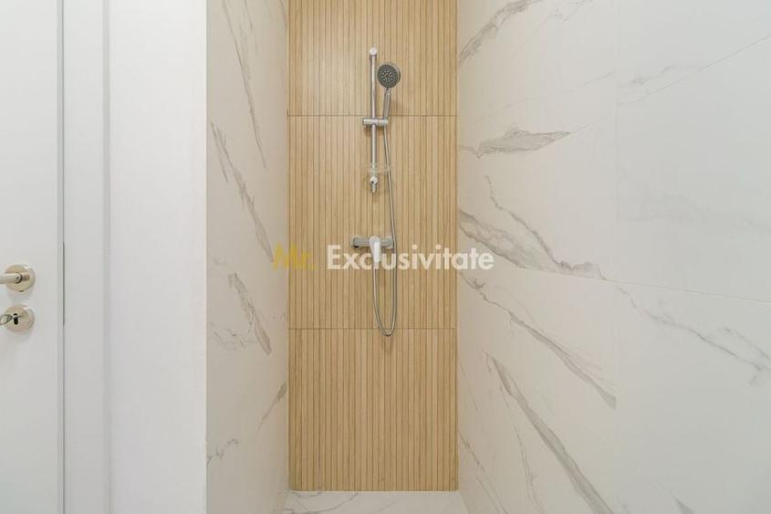Casă cu 5 camere cu Teren 126 Mp în Giurgiului