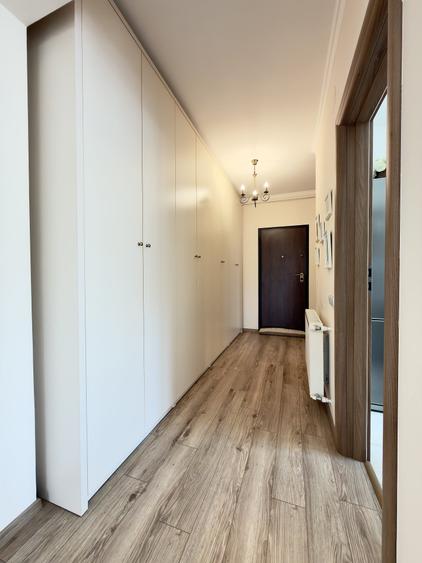 Apartament cu 3 camere semidecomandat, mobilat în Lacul Tei