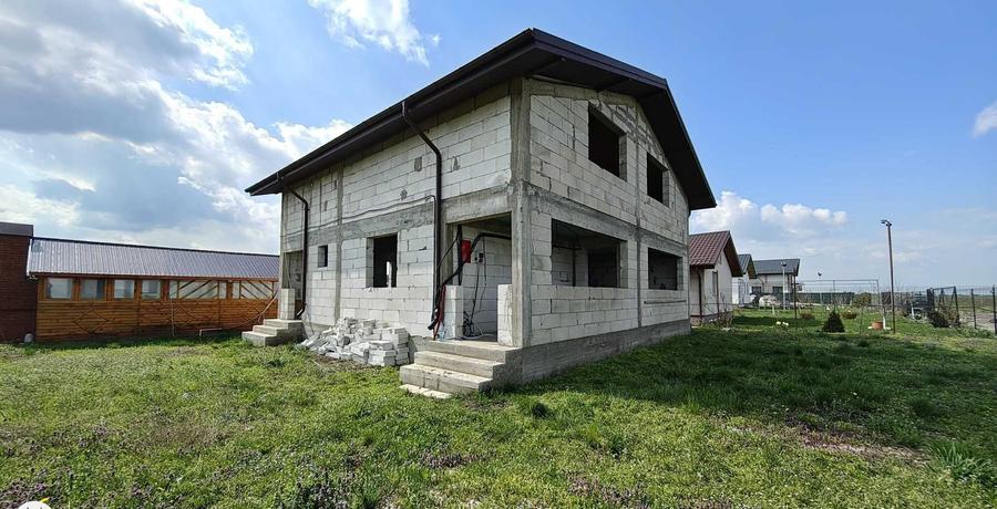 Casa in curs de constructie de vanzare - 5