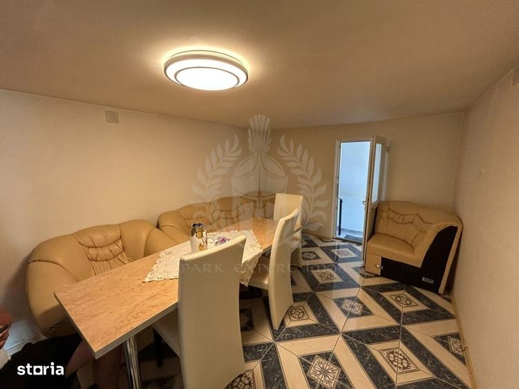 Casă cu 4 camere în Vâlcănești
