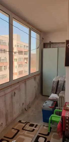 Apartament cu 3 camere decomandat în Ultracentral