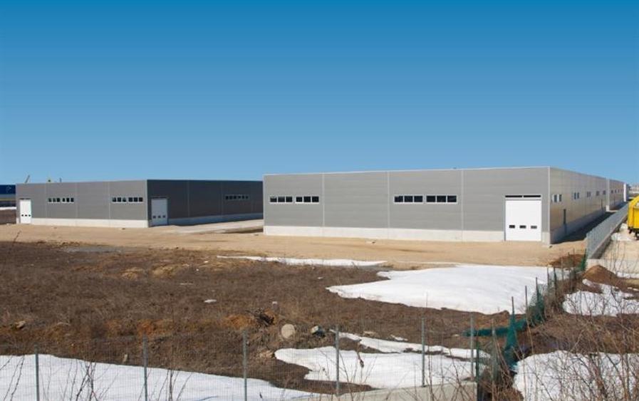 Spațiu industrial, de 12,100 mp, în Militari