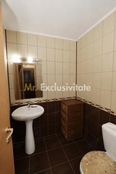 Apartament cu 3 camere decomandat în Prundu