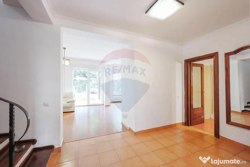 Casă cu 4 camere cu Teren 276 Mp în Dealuri Oradea