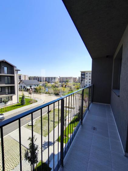 Apartament cu 2 camere decomandat, mobilat în Tractorul