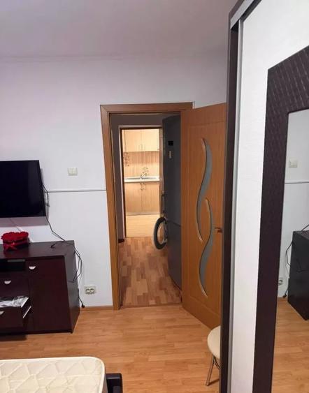 Apartament cu 2 camere, mobilat în Nicolina