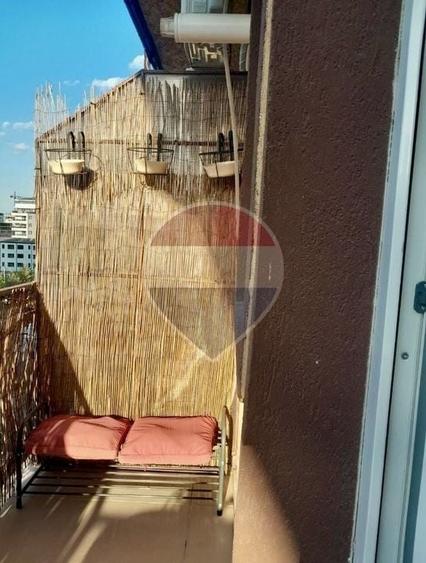 Garsonieră în Periferie