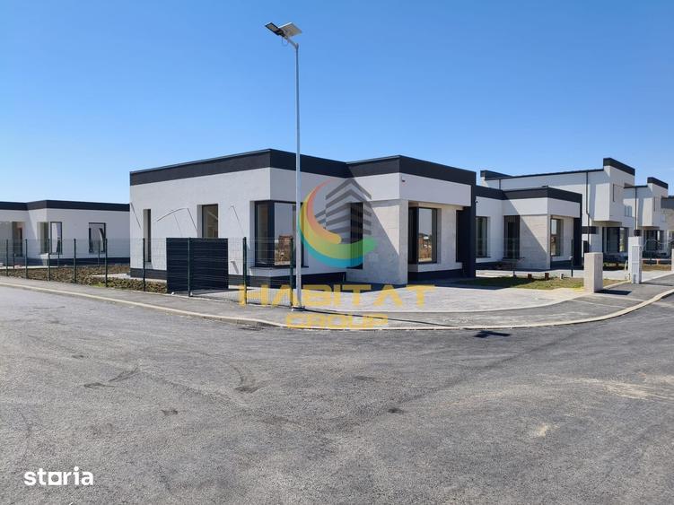 Casă cu 3 camere cu Teren 353 Mp în Vidra