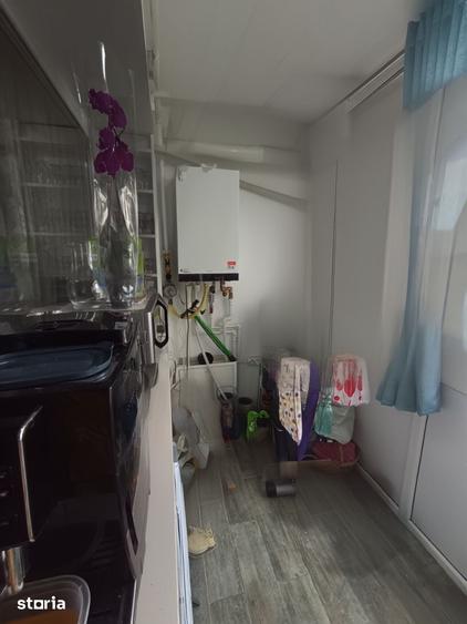 Apartament cu 2 camere semidecomandat în Micro 6