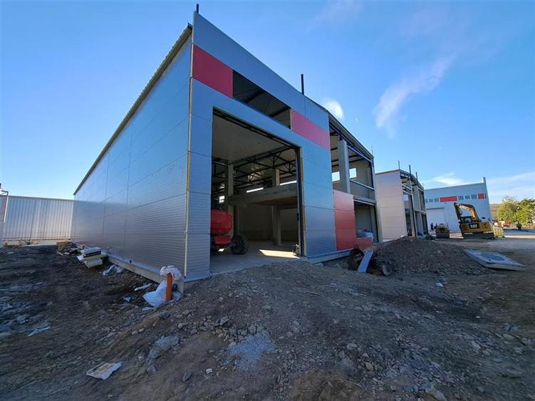 Spațiu comercial, de 585 mp, în Apahida