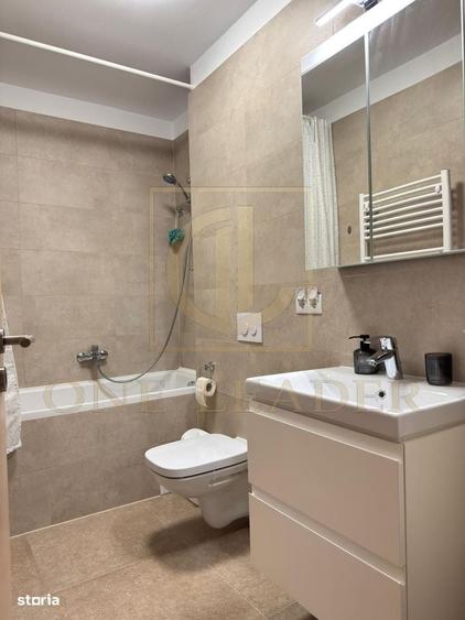 Apartament cu 2 camere decomandat în Tractorul