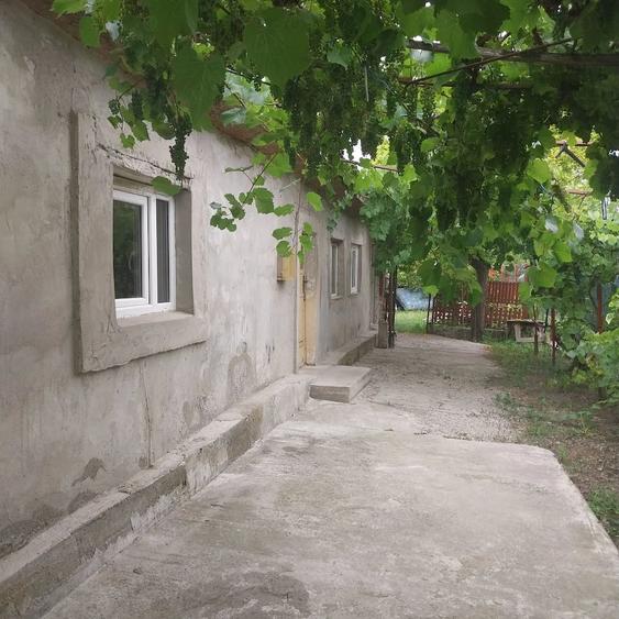 Casă cu 3 camere cu Teren 500 Mp în Central