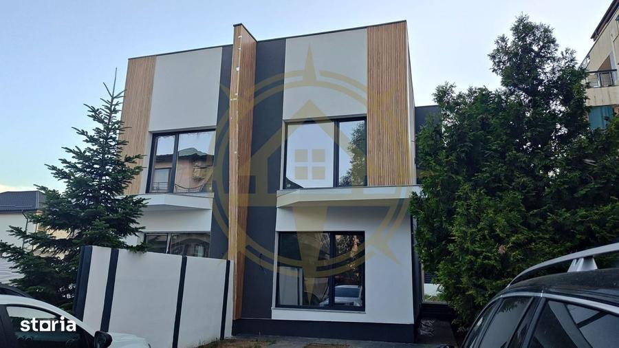 Casă cu 4 camere cu Teren 250 Mp în Ostratu