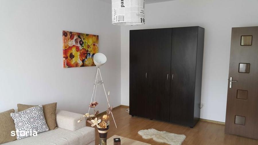 inchiriez apartament cu o camera langa sediul EON - 6