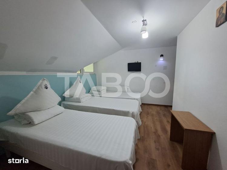 Casă cu 4 camere cu Teren 1091 Mp în Voineasa