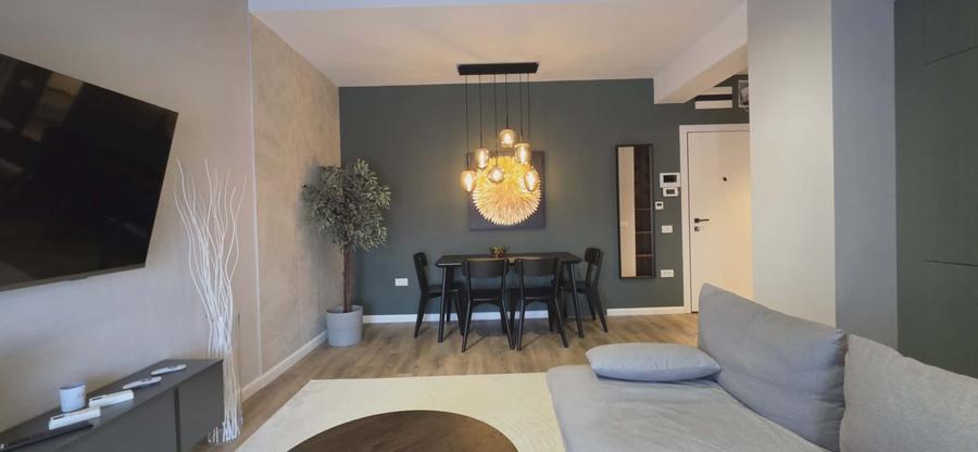 Apartament cu 2 camere decomandat în Calea Clujului