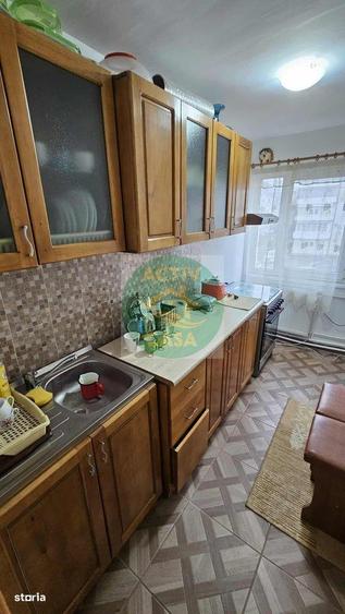 Apartament cu 3 camere în Sud